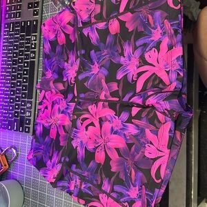 Constantly Varied Gear CVG Tropical pink and purple 2.5 shorts Size M